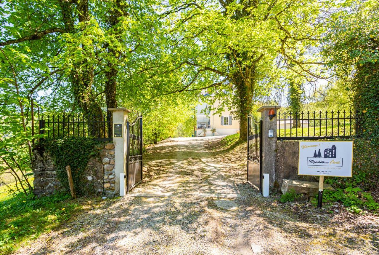Monchateau Etoile, Hebergement Insolite Avec Spa Merlas Exterior photo